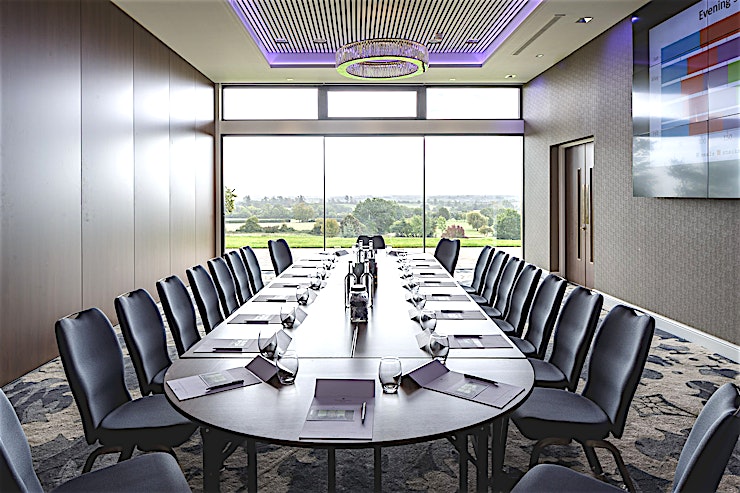 Tewkesbury Park - The Bibury Suite